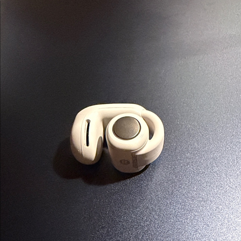 Bose Ultra Open Earbuds - Picture 2 of 2
